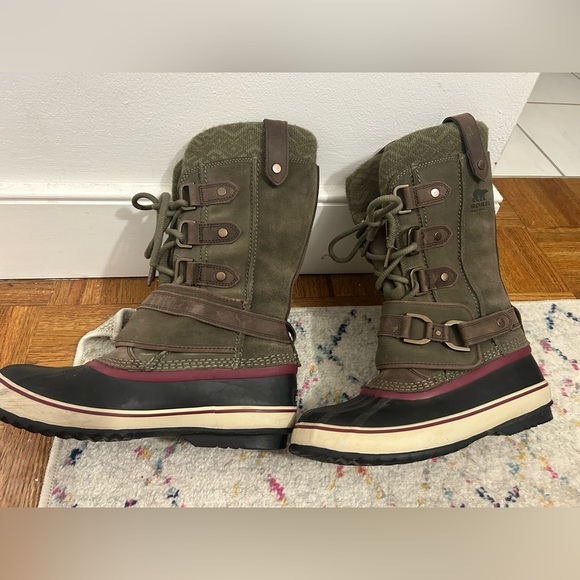 Sorel Joan of Arc Snow Boots Size 9.5 - Picture 2 of 4
